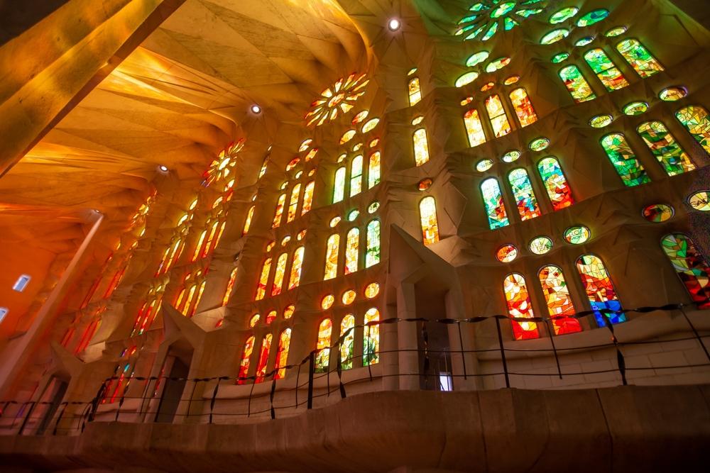 El TSJC declara nul l’acomiadament d’una treballadora de la Sagrada Família per frau i discriminació